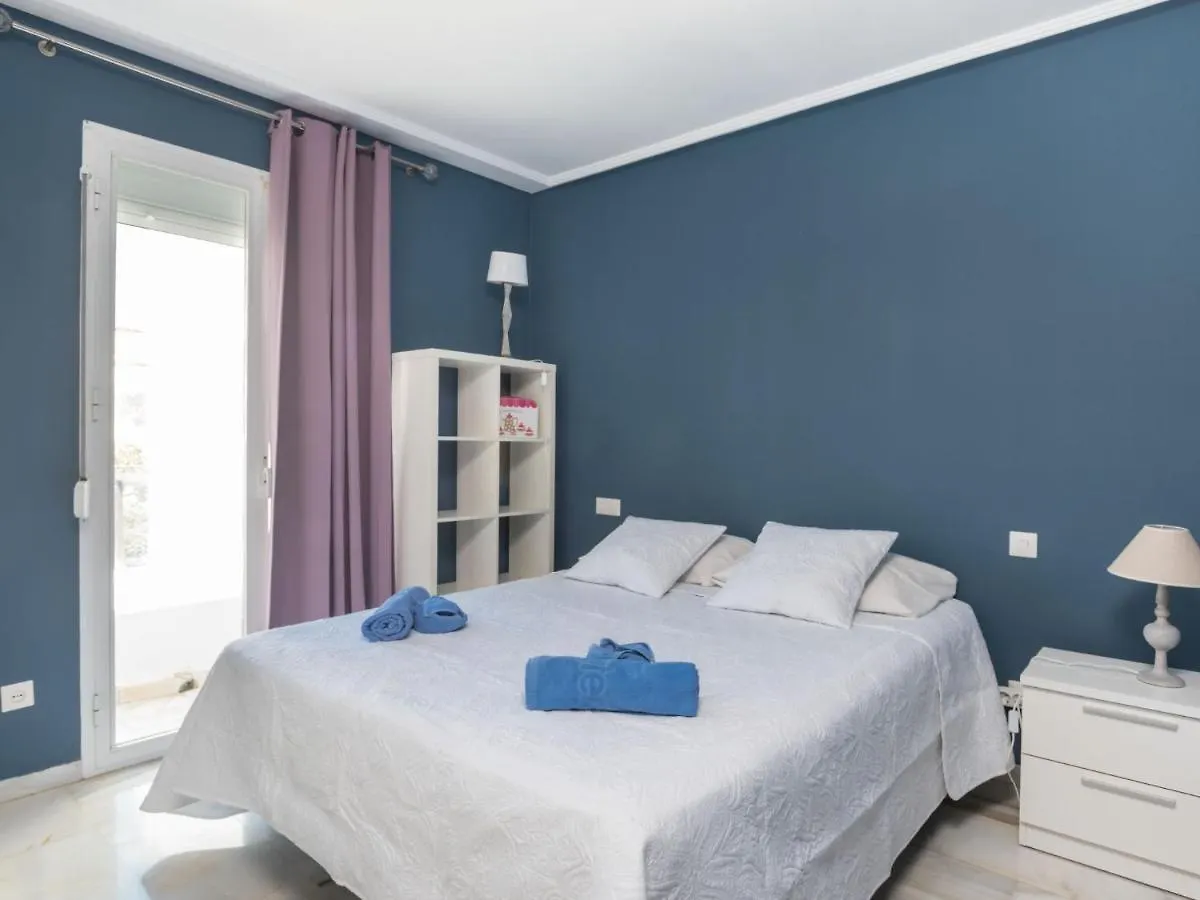 Apartment Penthouse Greenview By Interhome 埃斯特波纳